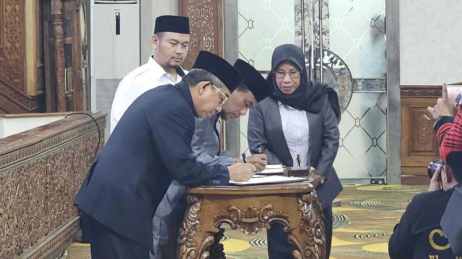 Belanja Daerah Capai Rp6,427 Triliun, Pemkab dan DPRD Kutim Resmi Sahkan Raperda P-APBD 2026